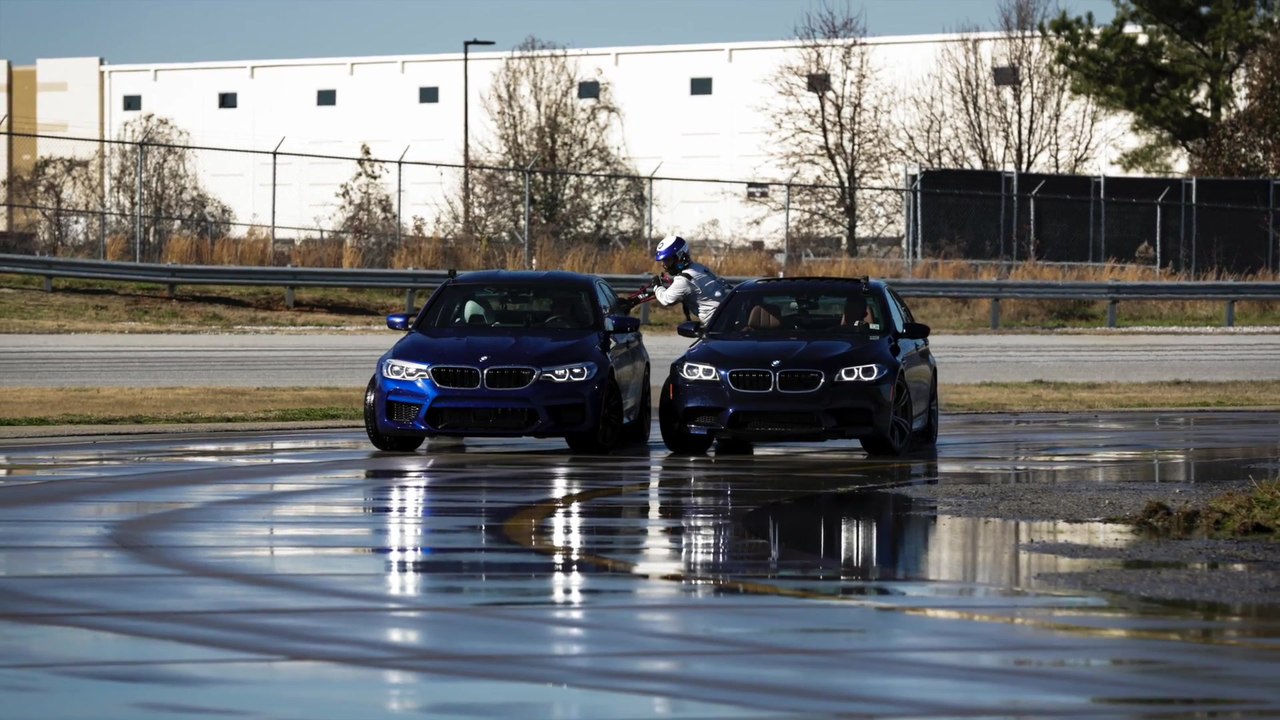 BMW setzt zwei GUINNESS WORLD RECORDS für das Fahren im neuen BMW M5 ein