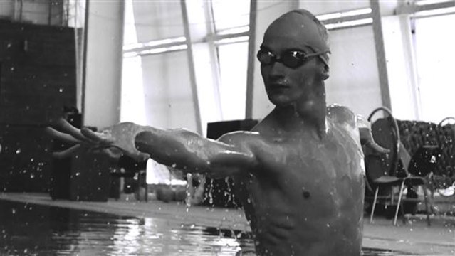 Synchronschwimmen: Für Männer kein leichtes Pflaster