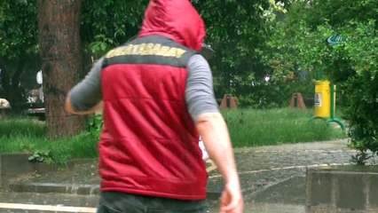 Kızıltepe’de sel nedeniyle 200 iş yerini su bastı