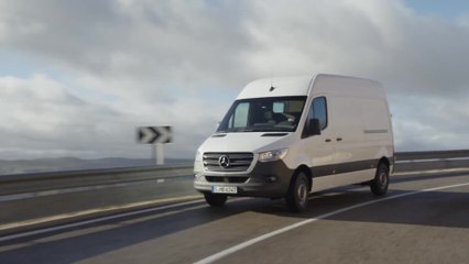 The new Mercedes-Benz Sprinter Panel van - Driving Video