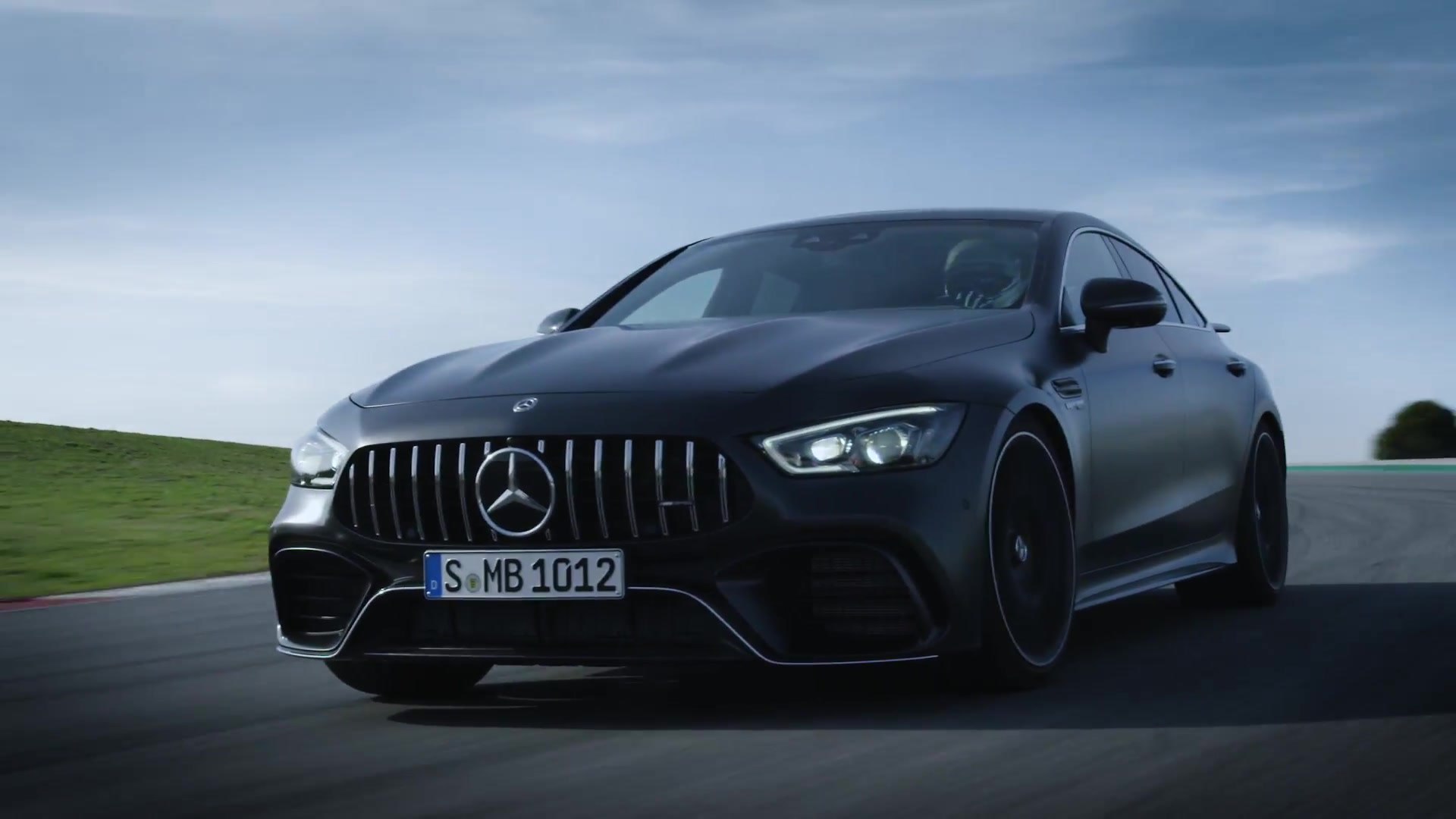 The All New Mercedes Amg Gt 63 S 4matic 4 Door Coupe On The Race Track Video Dailymotion