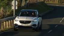 Opel Grandland X Ultimate in Pearl White Country Driving