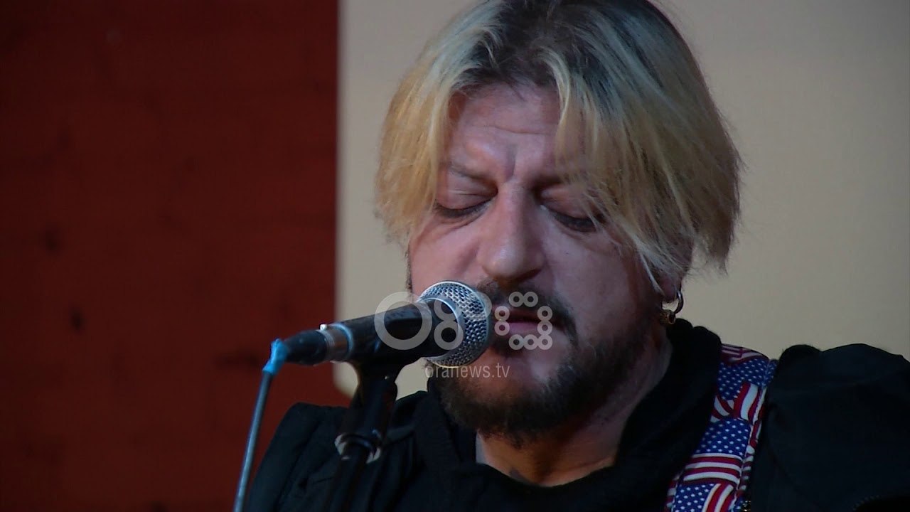 Ora News - Ditëlindja artistike e Bojkes Lakos, 25 vjet karrierë