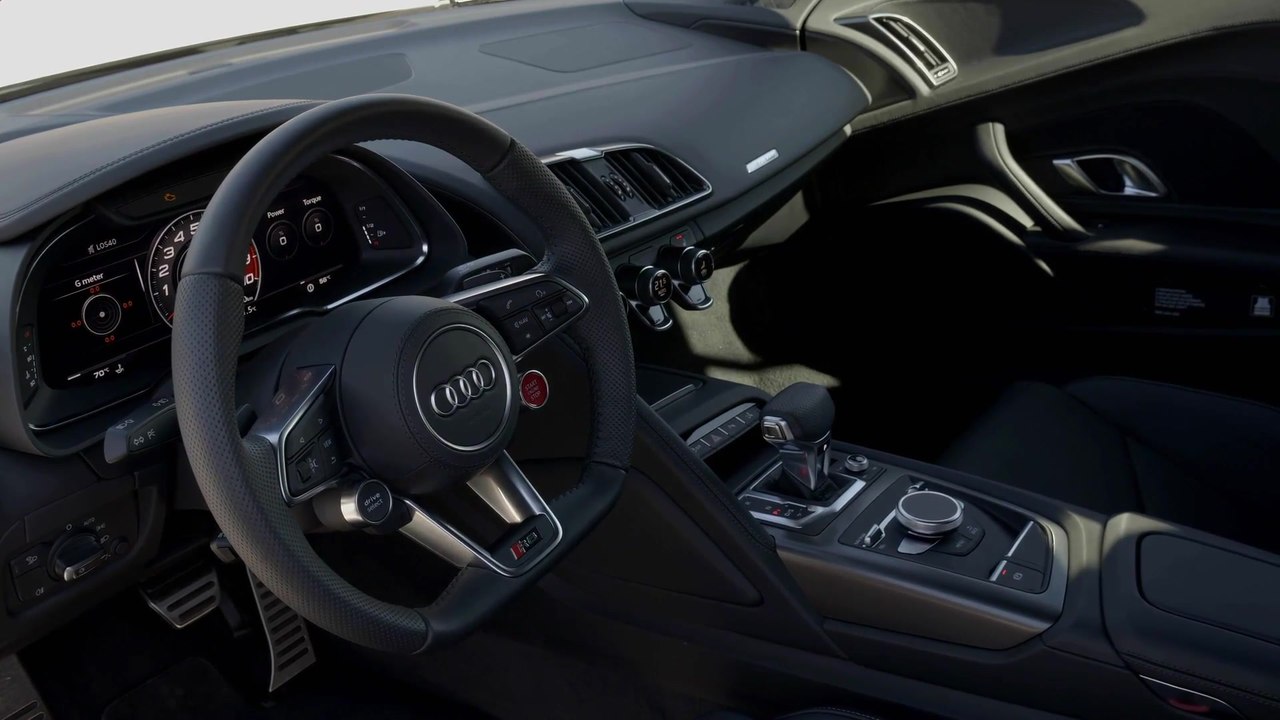 Audi R8 Coupe V10 RWS Interior Design
