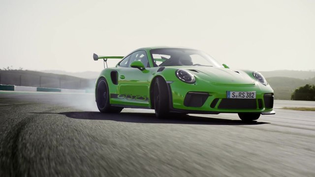 The new Porsche 911 GT3 RS - Challengers wanted