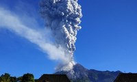 Pendaki Gunung Merapi Jalur Selo Selamat