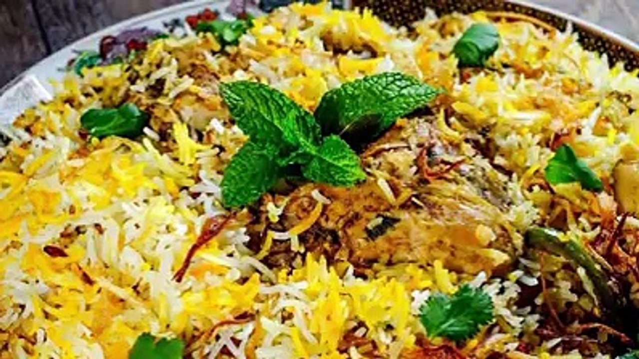 Who's the best dressed player- Laziest- Loudest- Former Pakistan national cricket team captain Shahid Afridi calls the shots on his fellow cricket players in this quick fire challenge! 