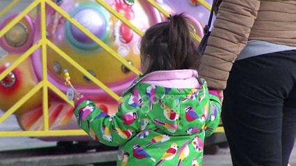 Ora News - Vendi në epidemi fruthi, 132 persona të prekur