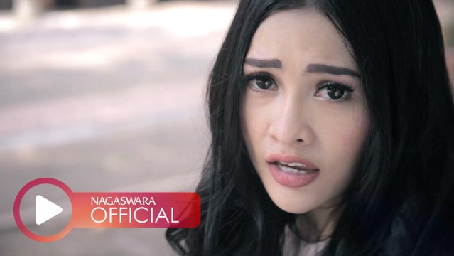 Devay - Hati Siapa Tak Luka (Official Music Video NAGASWARA) #music