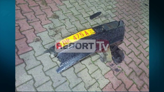 Report TV - Durrës,'Benz'-i përplas taksinë vdes shoferi dhe 23-vjeçarja