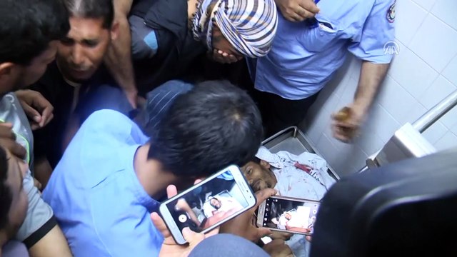 İsrail askerlerinin barışçıl gösterilere müdahalesinde bir Filistinli şehit oldu - GAZZE