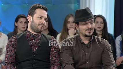 Zone e lire - Muzike/Hekurani & Egzoni kendojne "Prej shpirtit"! (23 shkurt 2018)