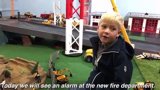 BRUDER Toy TRUCKS Fire Engine ALARM at JACKs bworld Construction LONG PLAY
