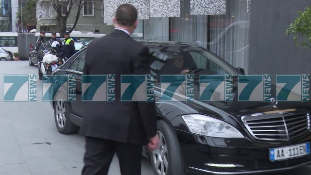 JUNCKER TAKOHET ME METEN, “SHQIPERIA KA BERE PROGRES” - News, Lajme - Kanali 10