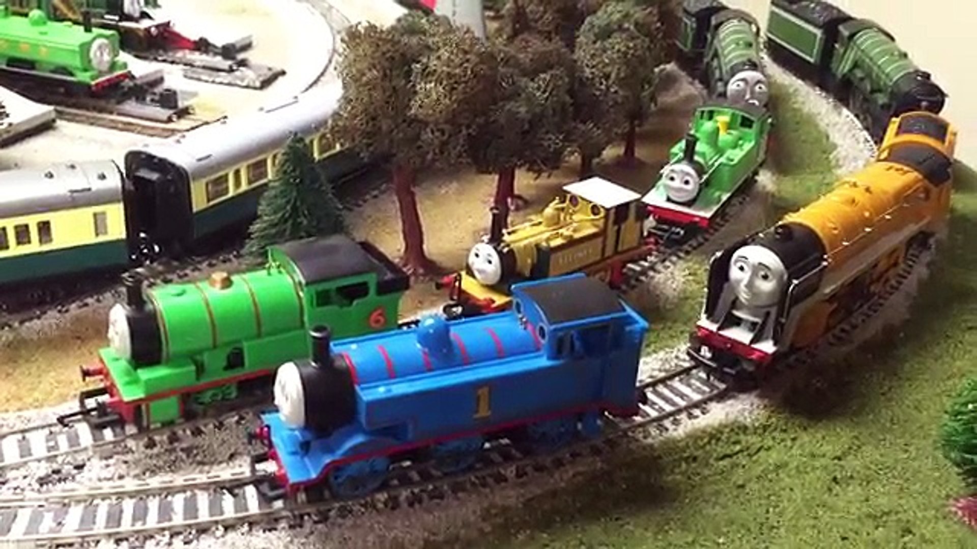 My HORNBY THOMAS THE TANK ENGINE AND FRIENDS TRAIN COLLECTION - video  Dailymotion