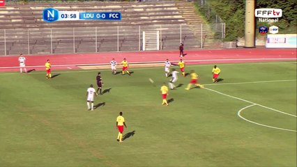 La tête de L.DOUCOURE n'est pas cadrée.