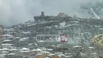 Report TV - Qyteti i Krujës zbardhet nga dëbora