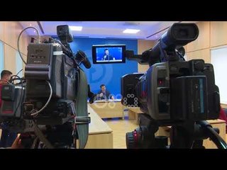 Скачать видео: Ora News - Basha: Bashkia e Tiranës lavatriçe e pastrimit të parave të drogës e krimit