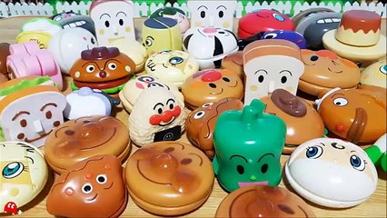 アンパンマン お料理トントン いろんなお野菜を切って遊ぶよ！おままごと ごっこ遊び アンパンマン アニメ＆おもちゃ