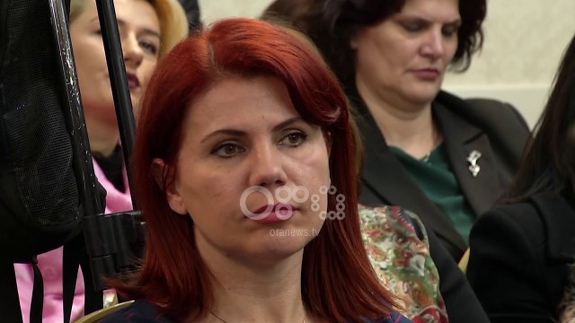 Ora News - “Modeli qeverisës i rilindjes”, Vokshi: Rama po gjunjëzon në varfëri shqiptarët