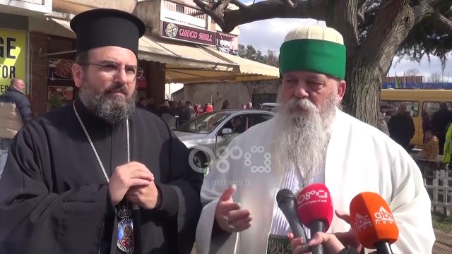 Ora News - Myftiu Ylli Gurra Qytetar Nderi i Librazhdit