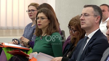 Ora News - Në 2017 mbi 4500 denoncime për dhunë ndaj grave