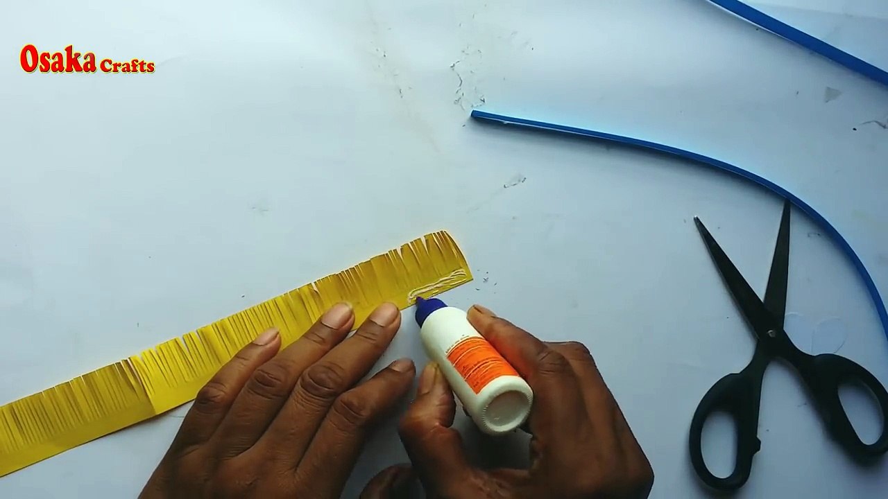 DIY Quilling Miniature 3D Flower Pot !!! How to Make 3D Flower Pot With Paper !!!