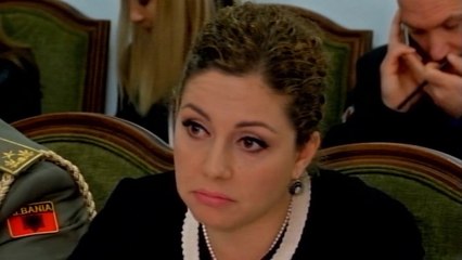 Report TV - Artur Mecollari spiun ? Xhacka: Sajesa personale të Sali Berishës