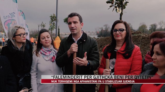 Veliaj uron gratë për 8 Mars - News, Lajme - Vizion Plus