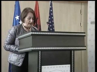 Dr. Drita Buza kundërshton disa mendime të këshilltarëve komunal