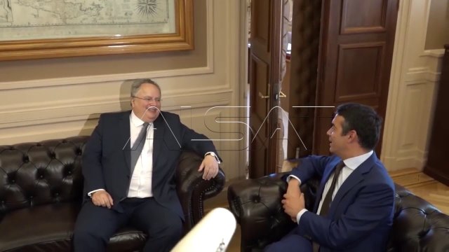 Коѕијас го претставил дополнетиот нацрт-договор што ќе го донесе во Скопје