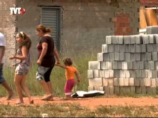 Recomeço: famílias do Jardim Iguatemi comemoram permanência em terreno e fazem planos