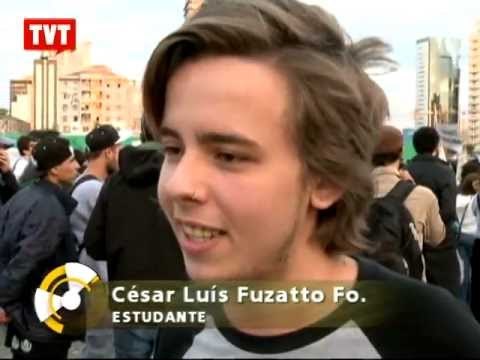 Quinta marcha pelo passe livre reúne 65 mil pessoas em São Paulo.