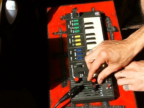 MINI CLAVIER CIRCUIT BENDING