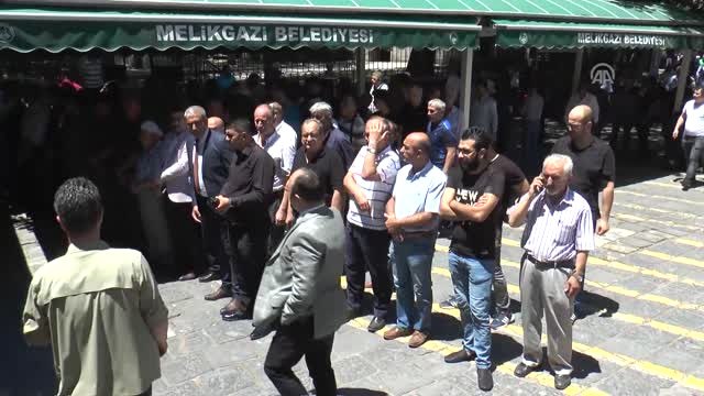 Çevre ve Şehircilik Bakanı Özhaseki, Kayseri'de
