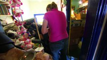 My Hoarder Mum & Me (Obsessive Hoarding Documentary)