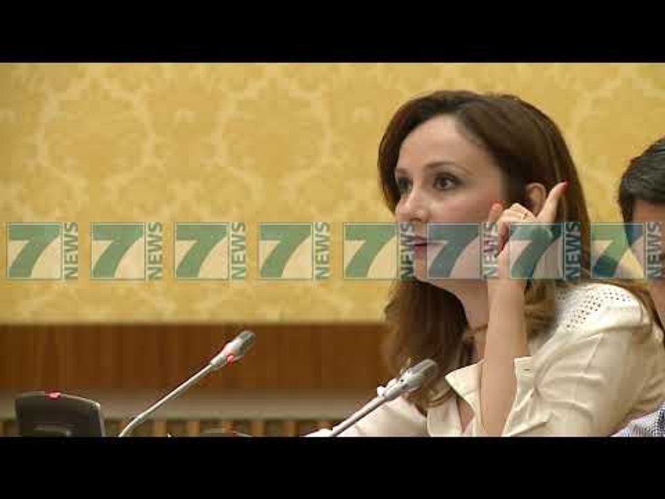 PD BEN THIRRJE PER MBROJTJEN E TEATRIT KOMBETAR - News, Lajme - Kanali 7