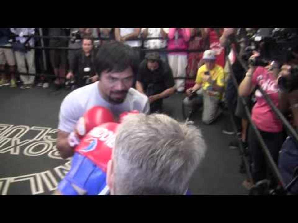 MANNY PACQUIAO MITT WORKOUT WITH FREDDIE ROACH for floyd mayweather vs manny pacquiao