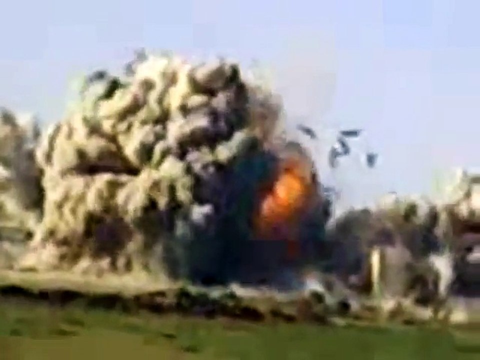 BIGGEST EXPLOSION COMPILATION 2013