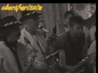 LA BANDA FOLLET" MARCHE DE NOEL LAVAULT STE ANNE 2007"