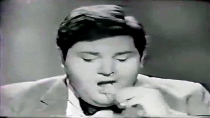 Comercial Biscoitos Tostines em 1965 (com Jô Soares)