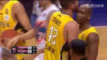 Stephon Marbury and Jimmer Fredette fight in China