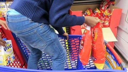 VLOG - QUAND LES GARÇONS FONT LES COURSES #SAKINAFAMILY