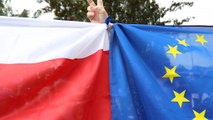 L'Europa e la piazza contro la riforma della giustizia in Polonia