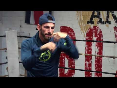 Jorge Linares SHOWING HIS SPEED V Luke Campbell