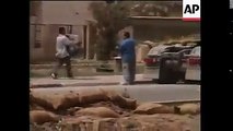 فيديو نادر جدا سلب ونهب من قبل مجاميع من العراقيين بعد سقوط النظام 2003