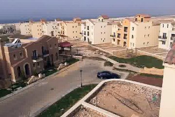 شالية نصف تشطيب للبيع فى ماونتن فيو الدبلوماسيين