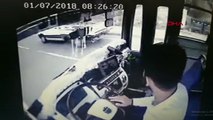 Halk otobüsü yaşlı adama çarptı. Görüntüleri izleyen mahkeme sürücüyü serbest bıraktı