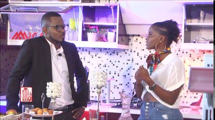 Invitée sur le plateau d'une émission, la chanteuse Daphné fait d'étonnantes révélations qui surprennent ses fans.