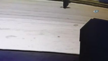 Kamyonet Yaşlı Adama Böyle Çarptı